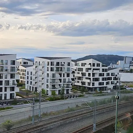 Ny,fin, Lys Og Romslig 2-roms Leilighet Stavange Leilighet Stavanger