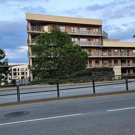 Daire Ny,fin, Lys Og Romslig 2-roms Leilighet Stavange